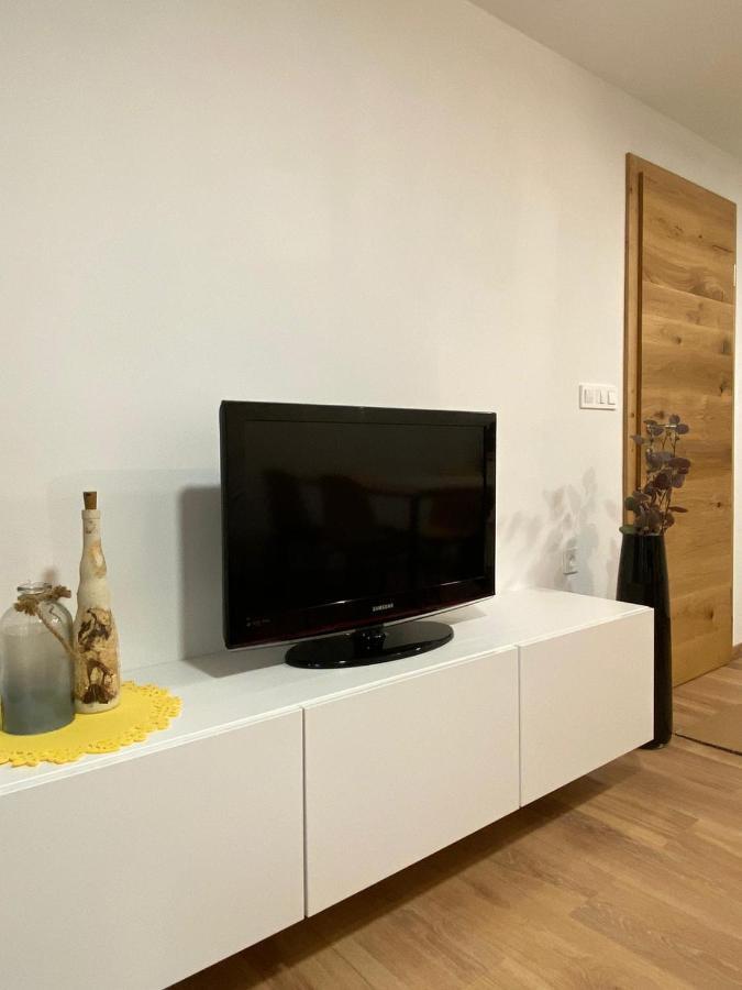Apartma Lupis Podvolovljek Экстерьер фото